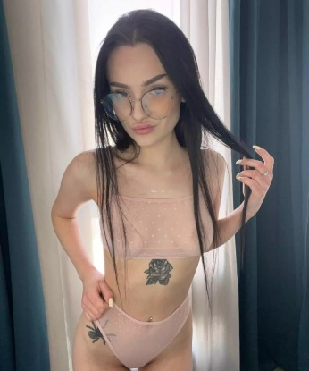 Анкета проститутки Алина - город Трёхгорный, 19 лет, №2305